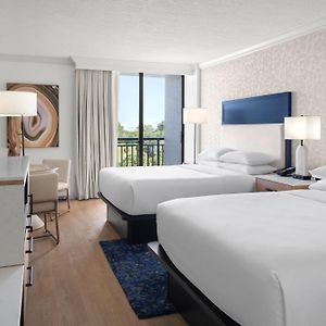 Queen Guest Room Two Queen Beds Partial Gulf View Balcony